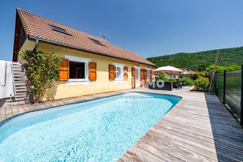   Proche du centre de Vieugy Maison spacieuse avec piscine � Vieug Maison - 7 pi�ce(s) - 189 m�