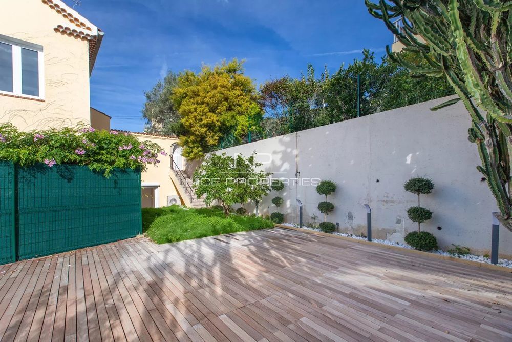 � vendre  Appartement Villefranche-sur-Mer (06230)