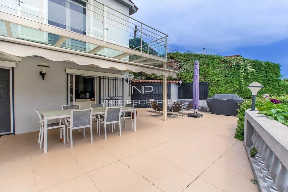 � vendre  Villa Nice (06200)