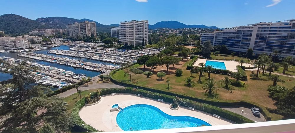 � vendre  Appartement Mandelieu-la-Napoule (06210)