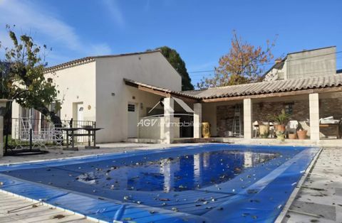   Proche Les Mages, maison d'environ 103 m� avec piscine sur 1570 Maison - 4 pi�ce(s) - 104 m�