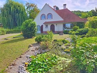  Villa � vendre 8 pi�ces 198 m�