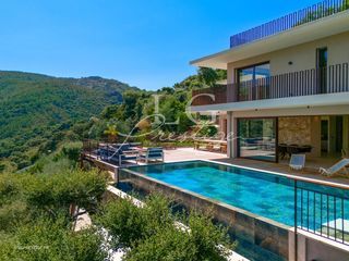  Villa � vendre 10 pi�ces 318 m�