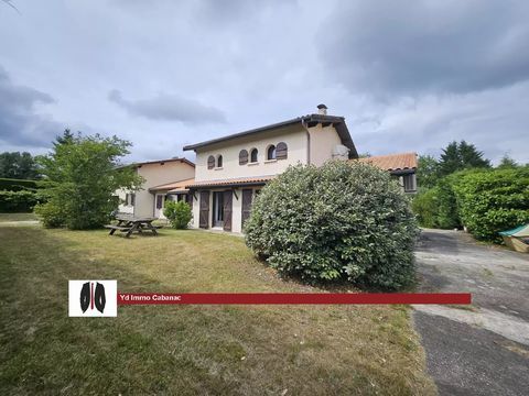   Grande maison familiale r�nov�e-5 chambres-10 min de La Br�de Villa - 7 pi�ce(s) - 208 m�