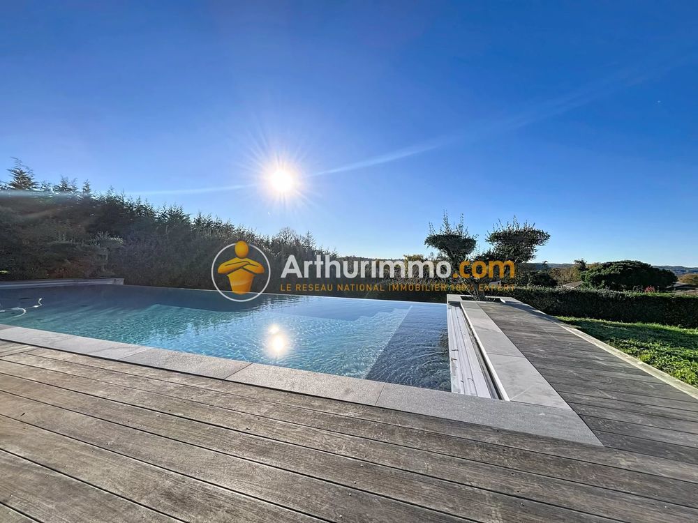 � vendre  Maison Bourgoin-Jallieu (38300)