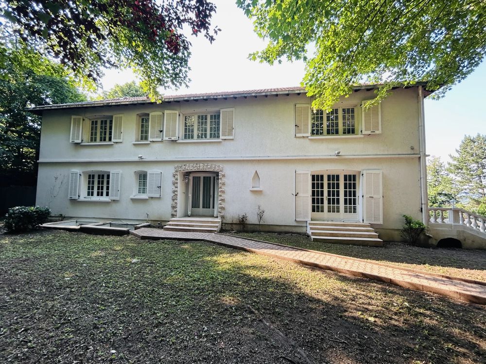 � vendre  Villa Saint-�tienne (42000)