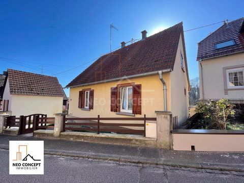   Ensemble de deux Maisons individuelles sur 7 ares et 02 centiare Maison - 4 pi�ce(s) - 80 m�