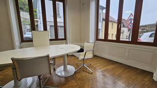  Immeuble � vendre 11 pi�ces 306 m�