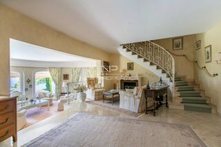  Maison � vendre 10 pi�ces 265 m�