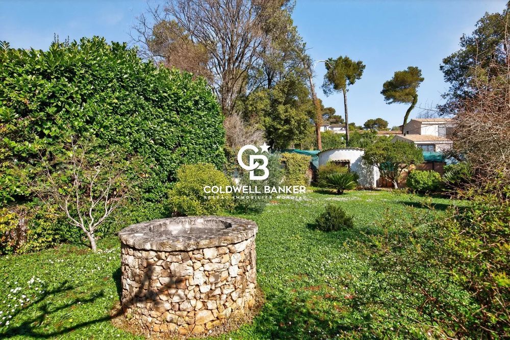� vendre  Maison Saint-Paul-de-Vence (06570)