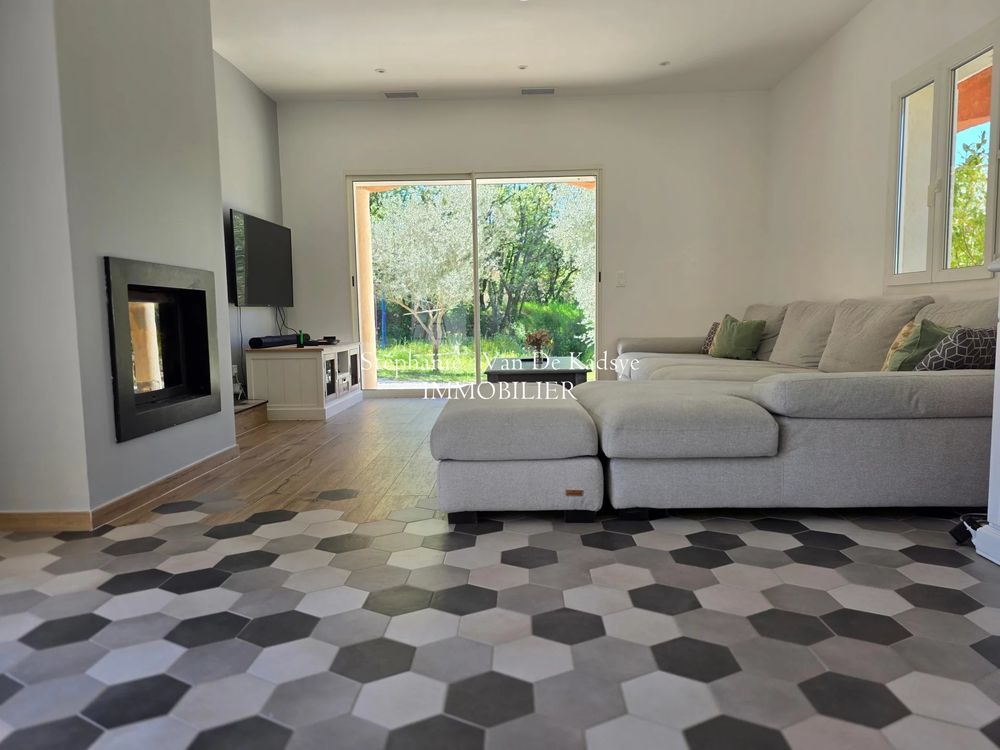 � vendre  Maison Lorgues (83510)