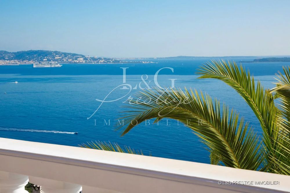 � vendre  Villa Th�oule-sur-Mer (06590)