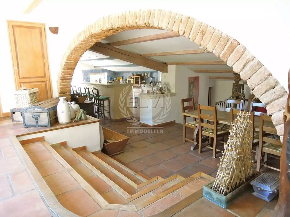 � vendre  Maison Le Plan-de-la-Tour (83120)