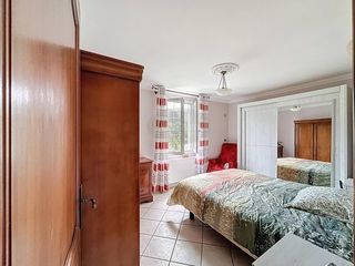  Maison � vendre 7 pi�ces 180 m�