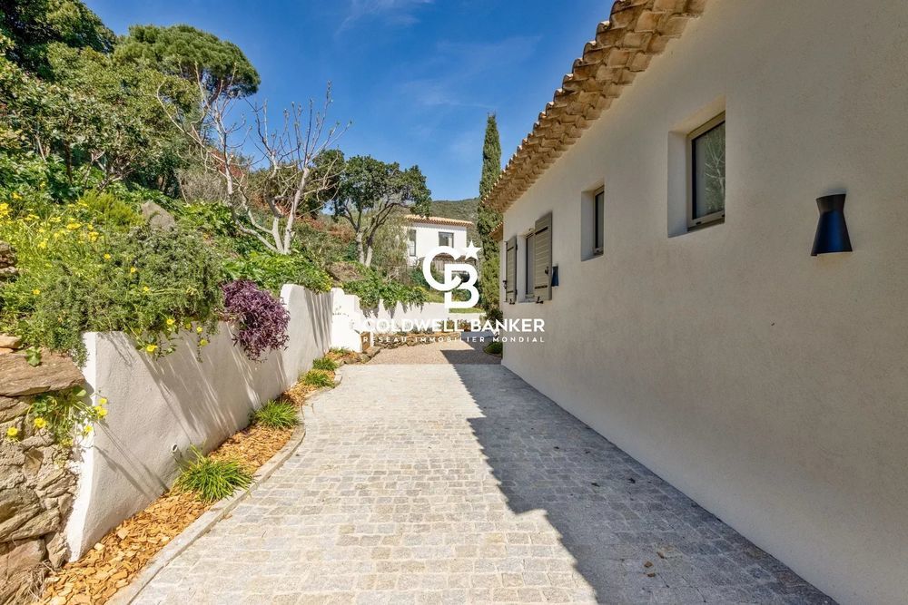 � vendre  Villa Cavalaire-sur-Mer (83240)