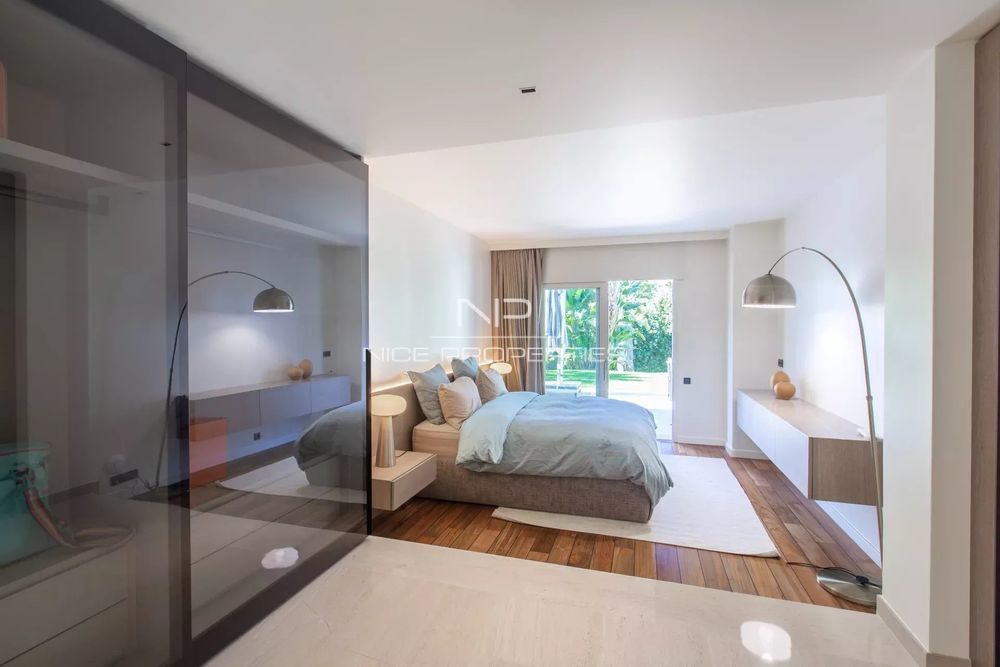 � vendre  Villa Saint-Jean-Cap-Ferrat (06230)