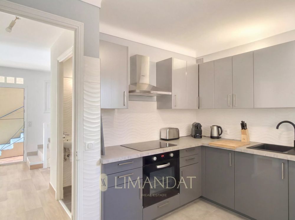 � vendre  Maison Beausoleil (06240)