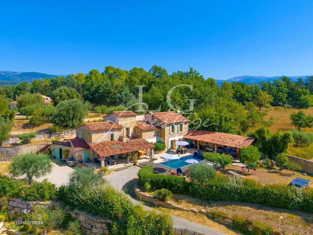 � vendre  Villa Montauroux (83440)