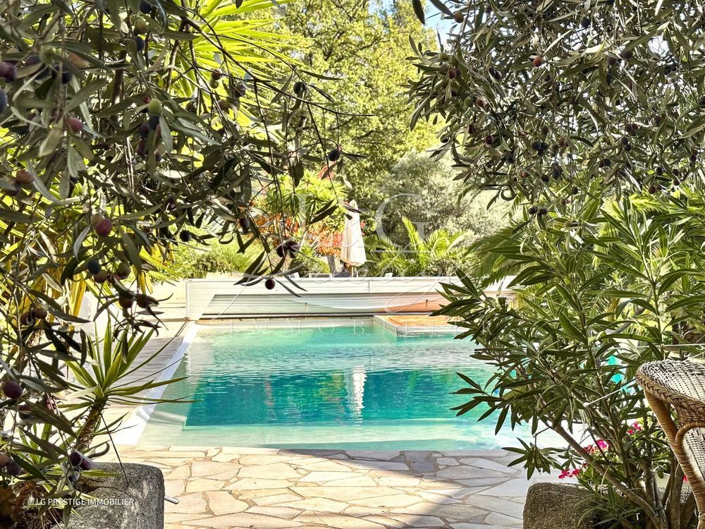 � vendre  Maison Montauroux (83440)