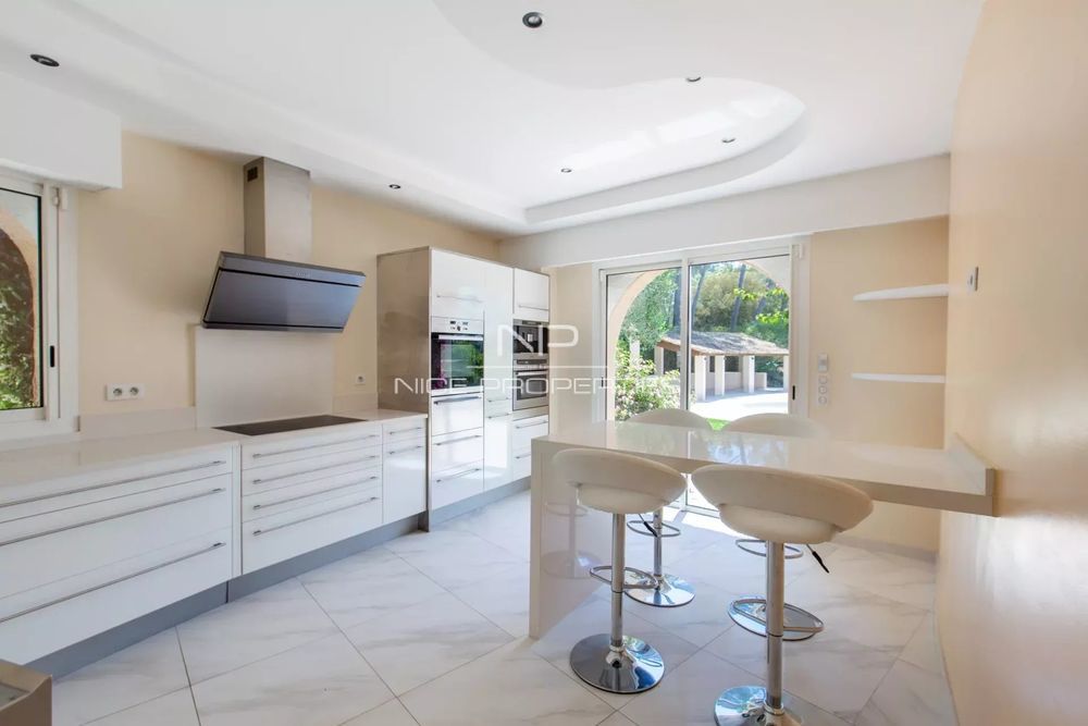 � vendre  Villa Mouans-Sartoux (06370)