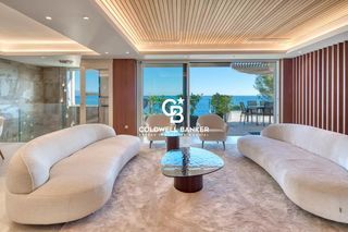  Villa � vendre 8 pi�ces 