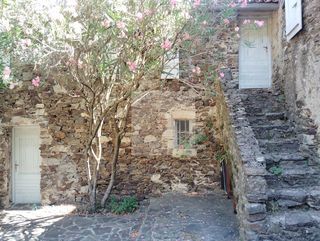  Maison � vendre 9 pi�ces 266 m�