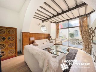  Maison � vendre 6 pi�ces 244 m�