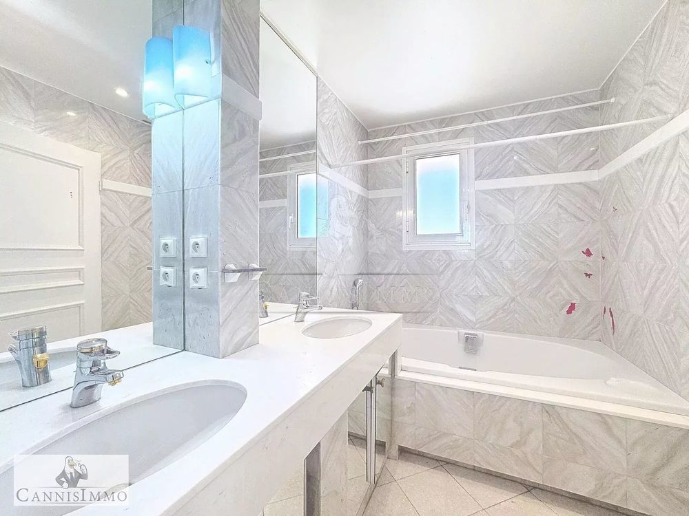 � vendre  Appartement Le Cannet (06110)