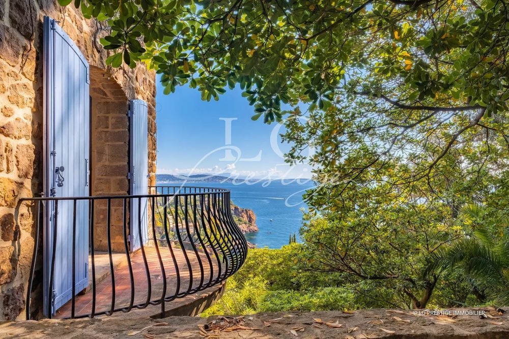 � vendre  Maison Th�oule-sur-Mer (06590)