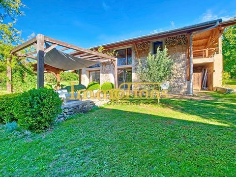   PROCHE SAINT MARCELLIN (SAINT HILAIRE DU ROSIER) Maison - 9 pi�ce(s) - 217 m�