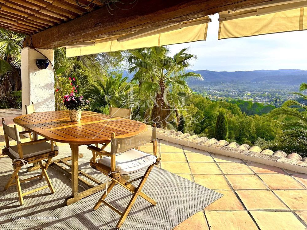 � vendre  Maison Montauroux (83440)