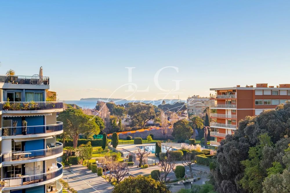 � vendre  Appartement Mandelieu-la-Napoule (06210)