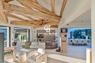  Maison � vendre 9 pi�ces 374 m�