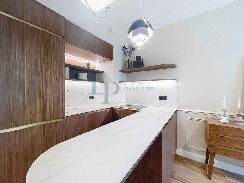 � vendre  Appartement Paris 8