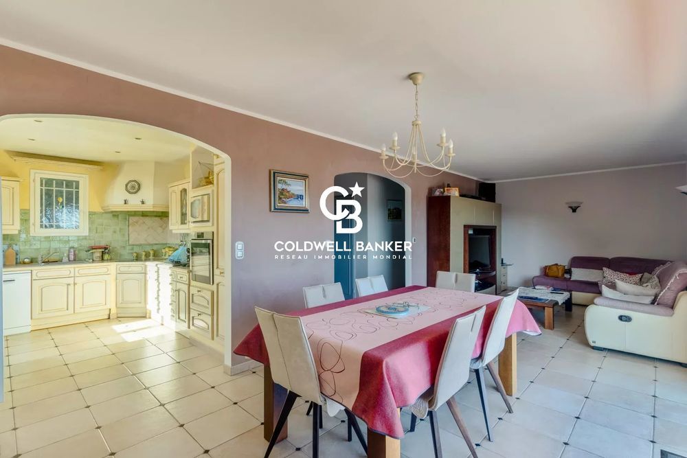 � vendre  Maison Cavalaire-sur-Mer (83240)