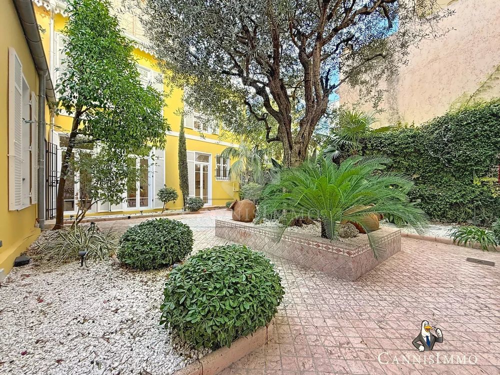 � vendre  Villa Cannes (06400)