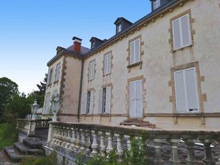  Propri�t�/ch�teau � vendre 12 pi�ces 396 m�