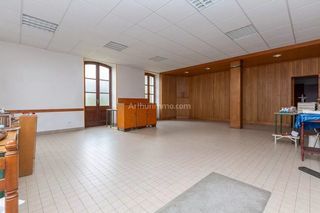  Immeuble � vendre 11 pi�ces 329 m�