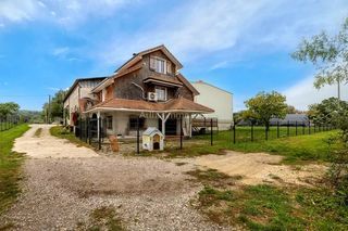  Maison � vendre 5 pi�ces 140 m�