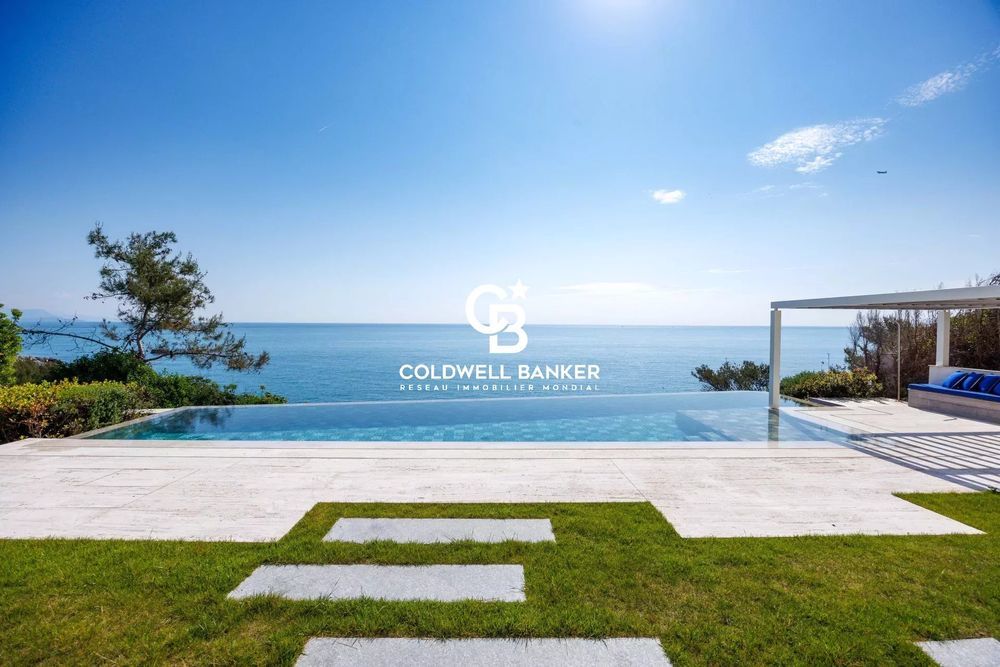 � vendre  Maison Antibes (06600)