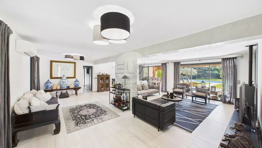 � vendre  Maison Le Plan-de-la-Tour (83120)