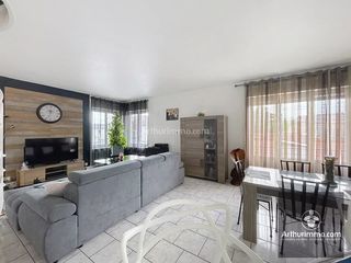  Maison � vendre 8 pi�ces 183 m�