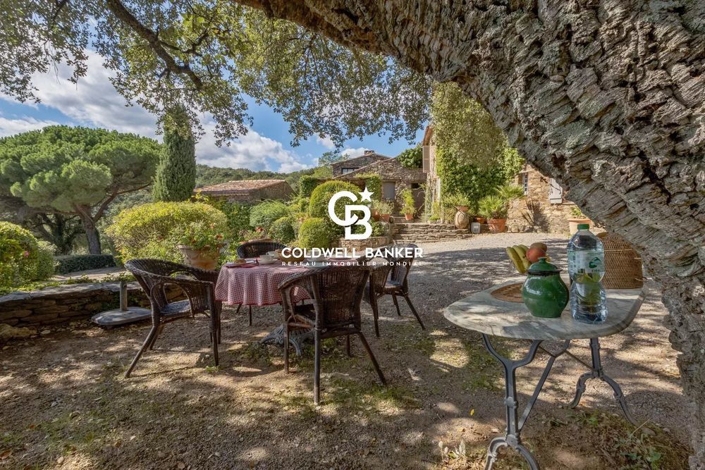 � vendre  Villa La Garde-Freinet (83680)