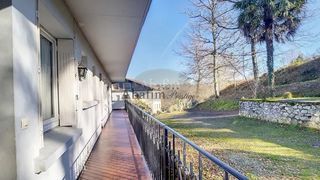  Immeuble � vendre 15 + pi�ces 505 m�