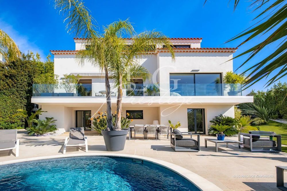 � vendre  Villa Mandelieu-la-Napoule (06210)