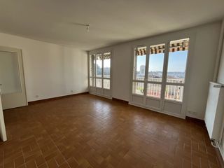  Appartement � louer 3 pi�ces 71 m�