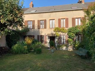  Maison � vendre 8 pi�ces 240 m�