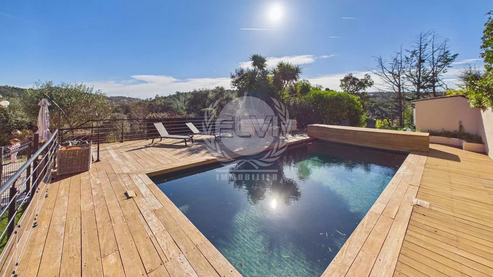 � vendre  Maison Le Plan-de-la-Tour (83120)