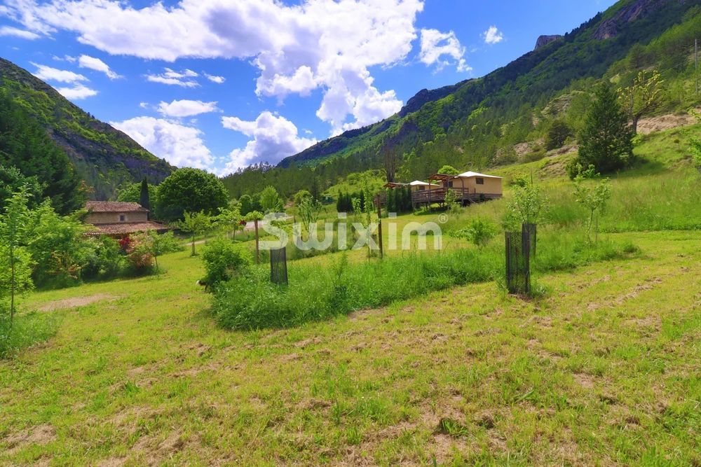 � vendre  Maison Saint-Benoit-en-Diois (26340)