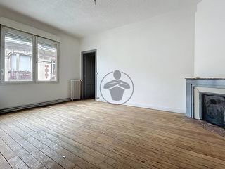  Immeuble � vendre 8 pi�ces 132 m�